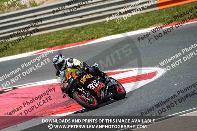 cadwell no limits trackday;cadwell park;cadwell park photographs;cadwell trackday photographs;enduro digital images;event digital images;eventdigitalimages;navarra;no limits trackdays;peter wileman photography;racing digital images;trackday digital images;trackday photos